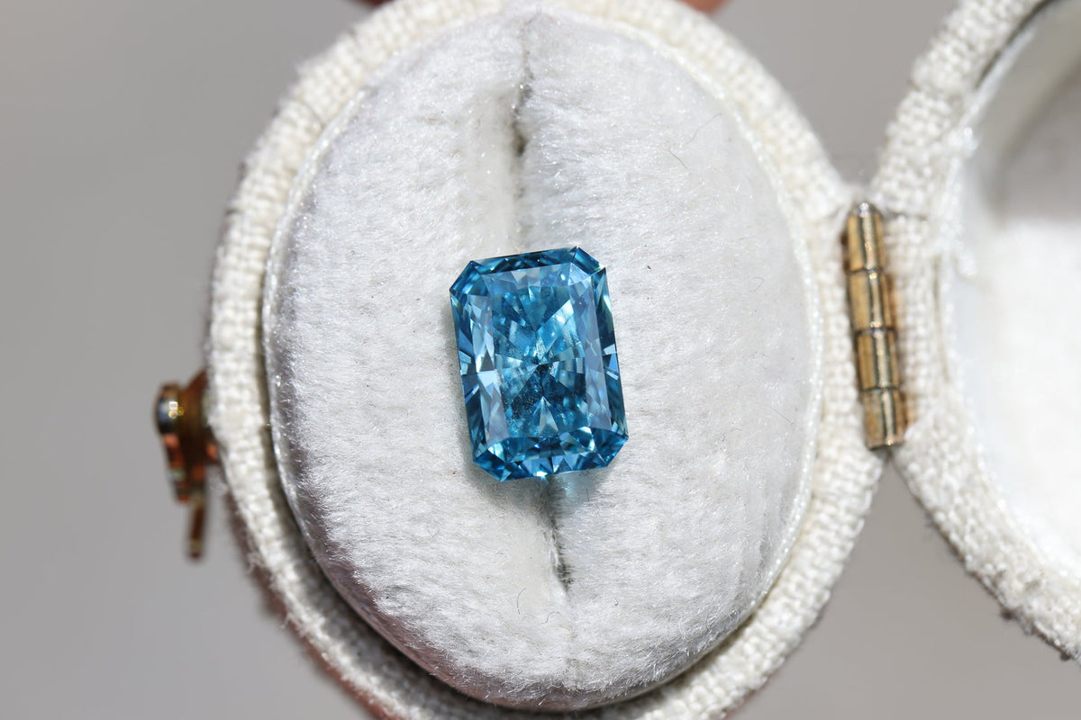 2.08ct radiant fancy color teal blue lab diamond, VS2 – Oore Jewelry