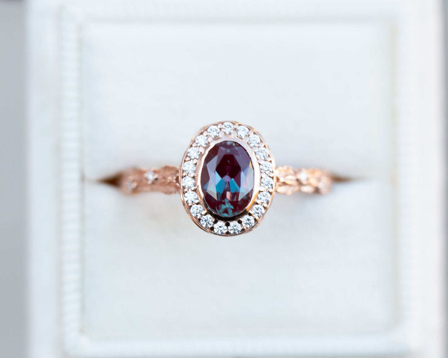 Crown of thorns with oval lab alexandrite
