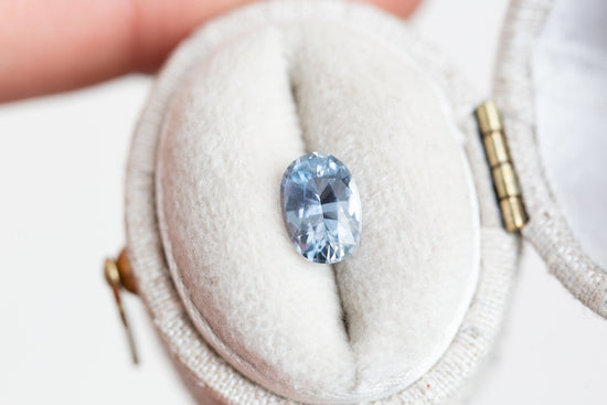 1.4ct oval light blue sapphire
