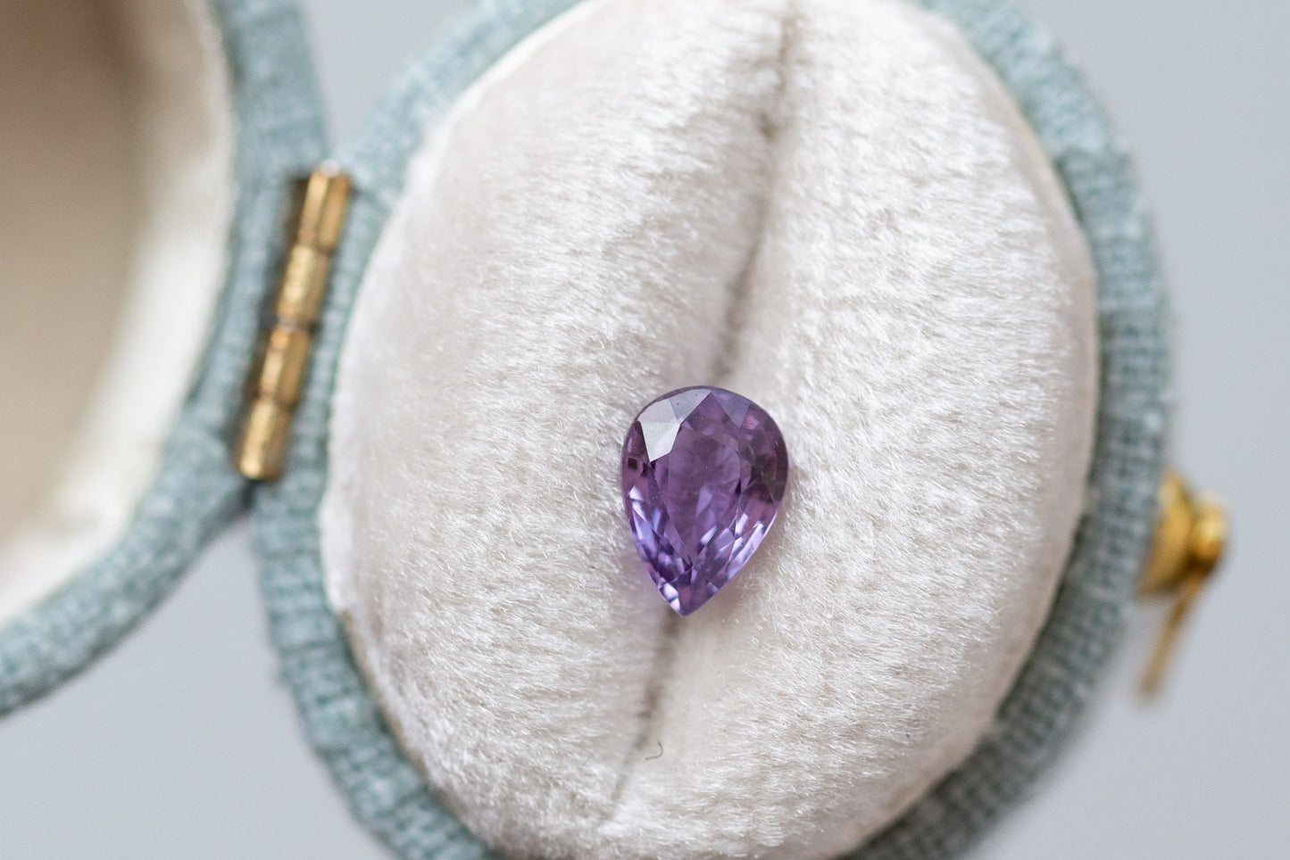 0.91ct Pear Purple Sapphire