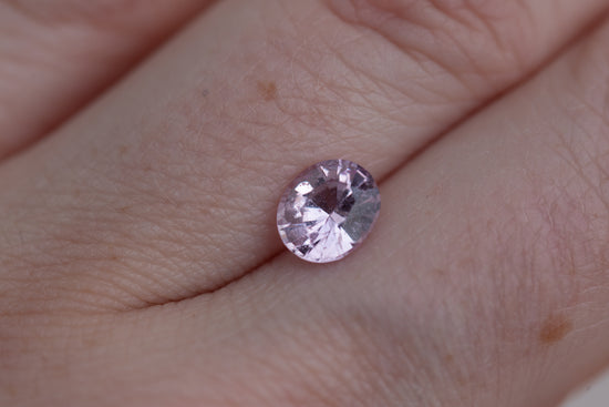 1.42ct oval light pink sapphire