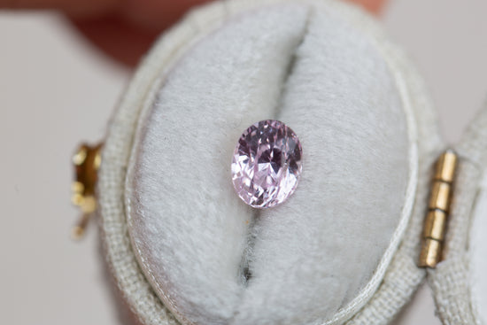 1.64ct oval light pink sapphire