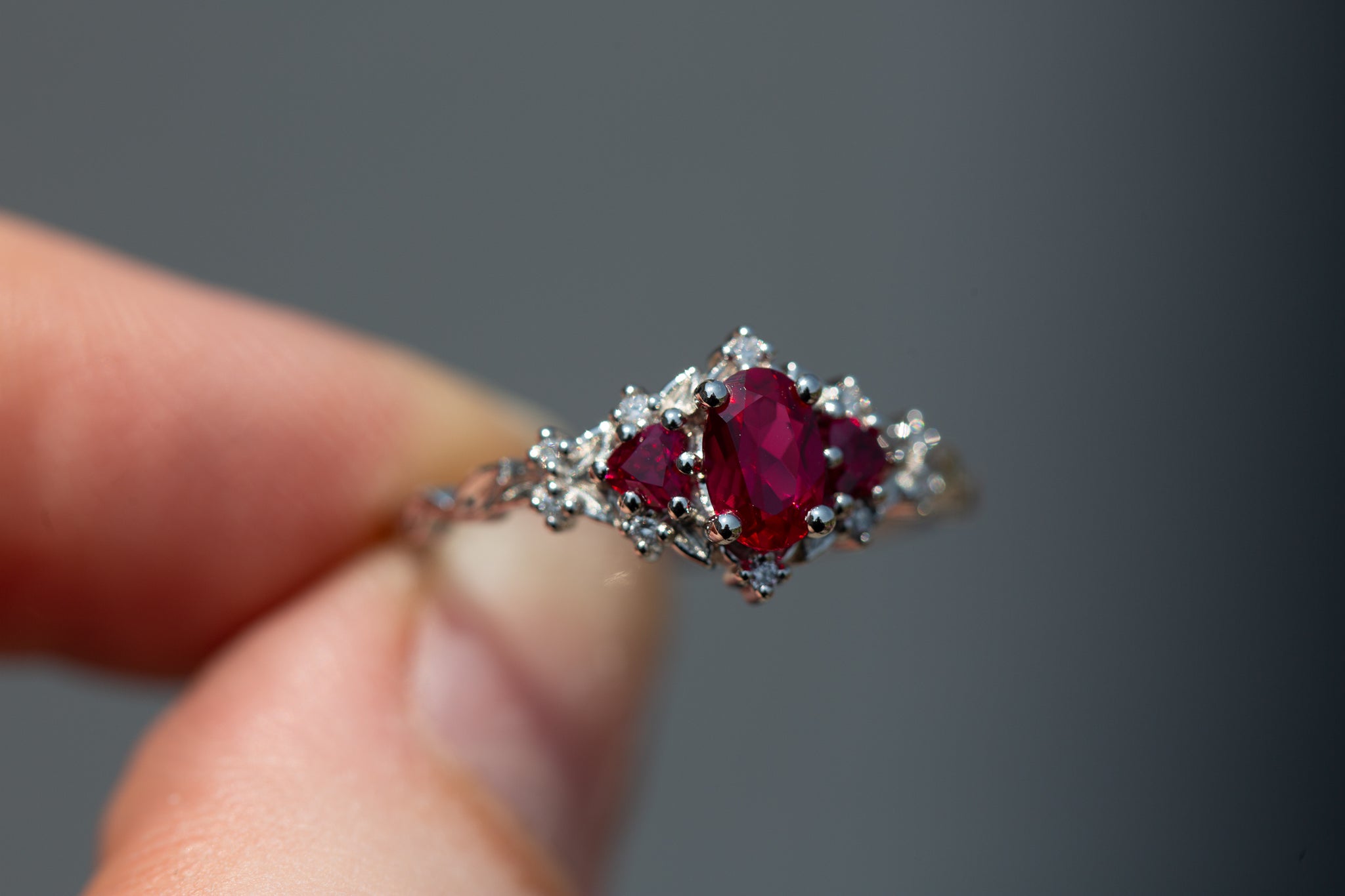 Ruby様 3点おまとめ Briar Rose Three Stone with lab ruby – Oore Jewelry