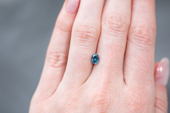 0.89ct Oval Blue Teal Sapphire - Earth's Treasury