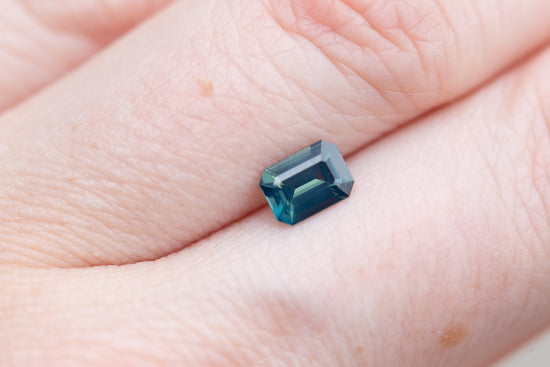 .95ct emerald opalescent blue teal sapphire