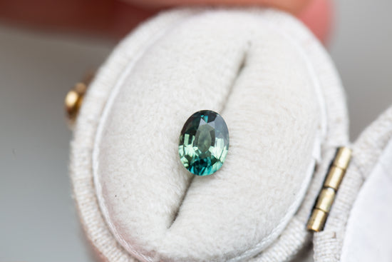 1.08ct oval teal blue sapphire