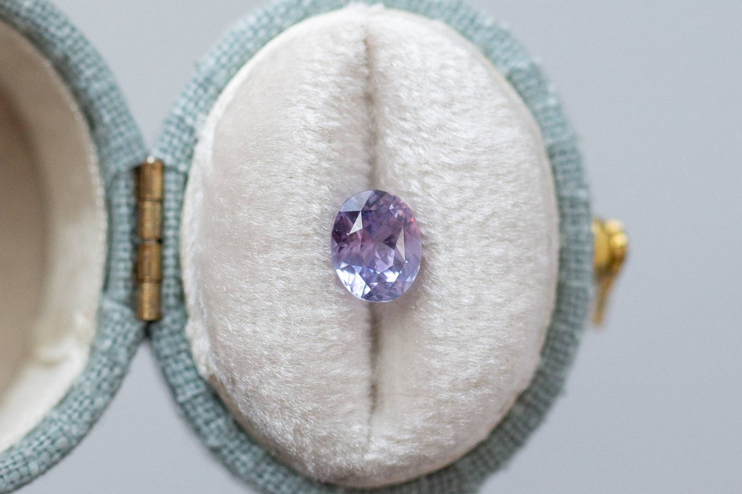 1.24ct Oval Lilac Purple Pink Sapphire