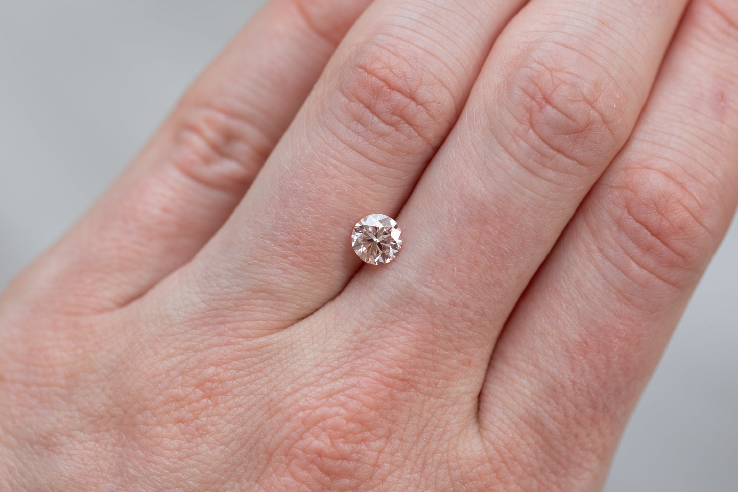 0.86ct Round Fancy Vivid Pink Lab Diamond, VVS2