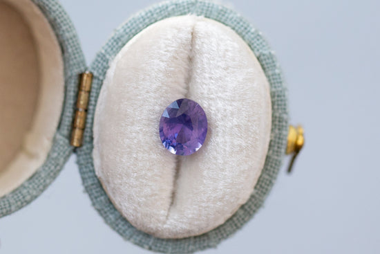 1.65ct Oval Lavender Purple Sapphire