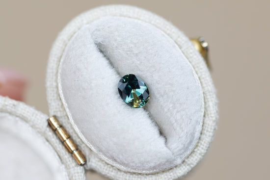 0.81ct Oval Teal Aqua and Yellow Sapphire