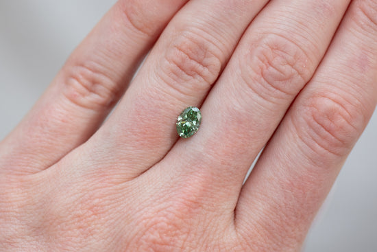 0.87ct Oval Fancy Vivid Green Lab Diamond, VS1