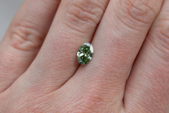 1.01ct Oval Fancy Vivid Green Lab Diamond, VS2