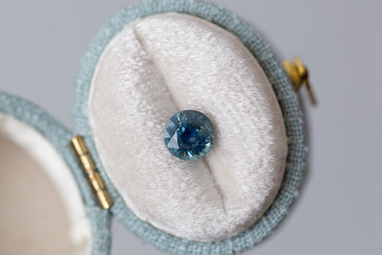 1.10ct Round Teal and Blue Sapphire