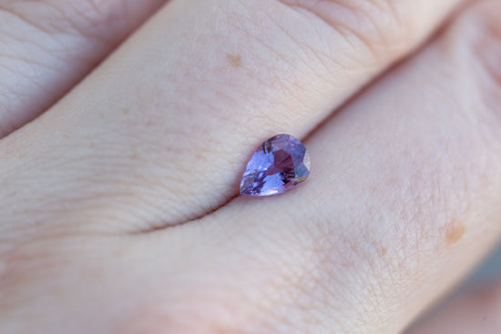Load image into Gallery viewer, .9ct pear purple sapphire
