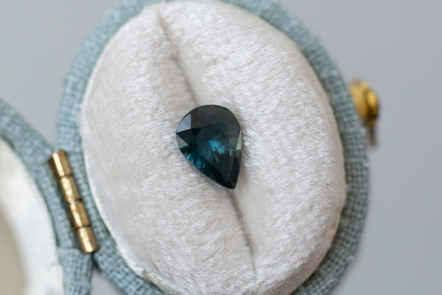 1.06ct Pear Teal Sapphire