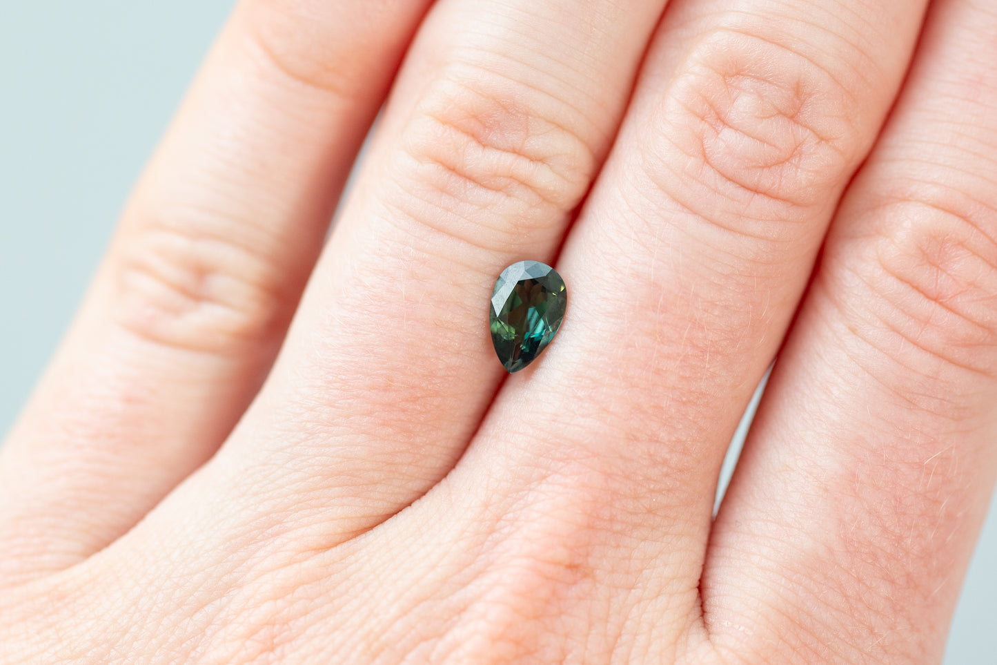 1.14ct Pear Green and Teal Sapphire