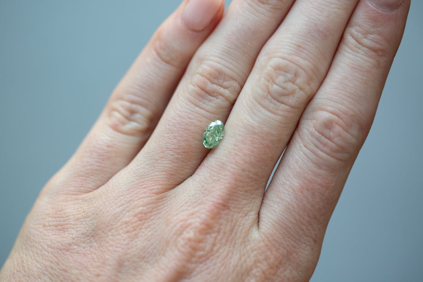 1.20ct Oval Fancy Vivid Green Lab Diamond, VVS1