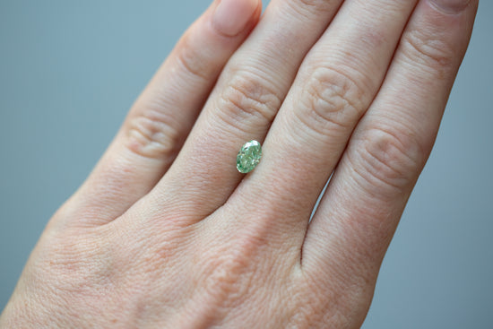 1.20ct Oval Fancy Vivid Green Lab Diamond, VVS1