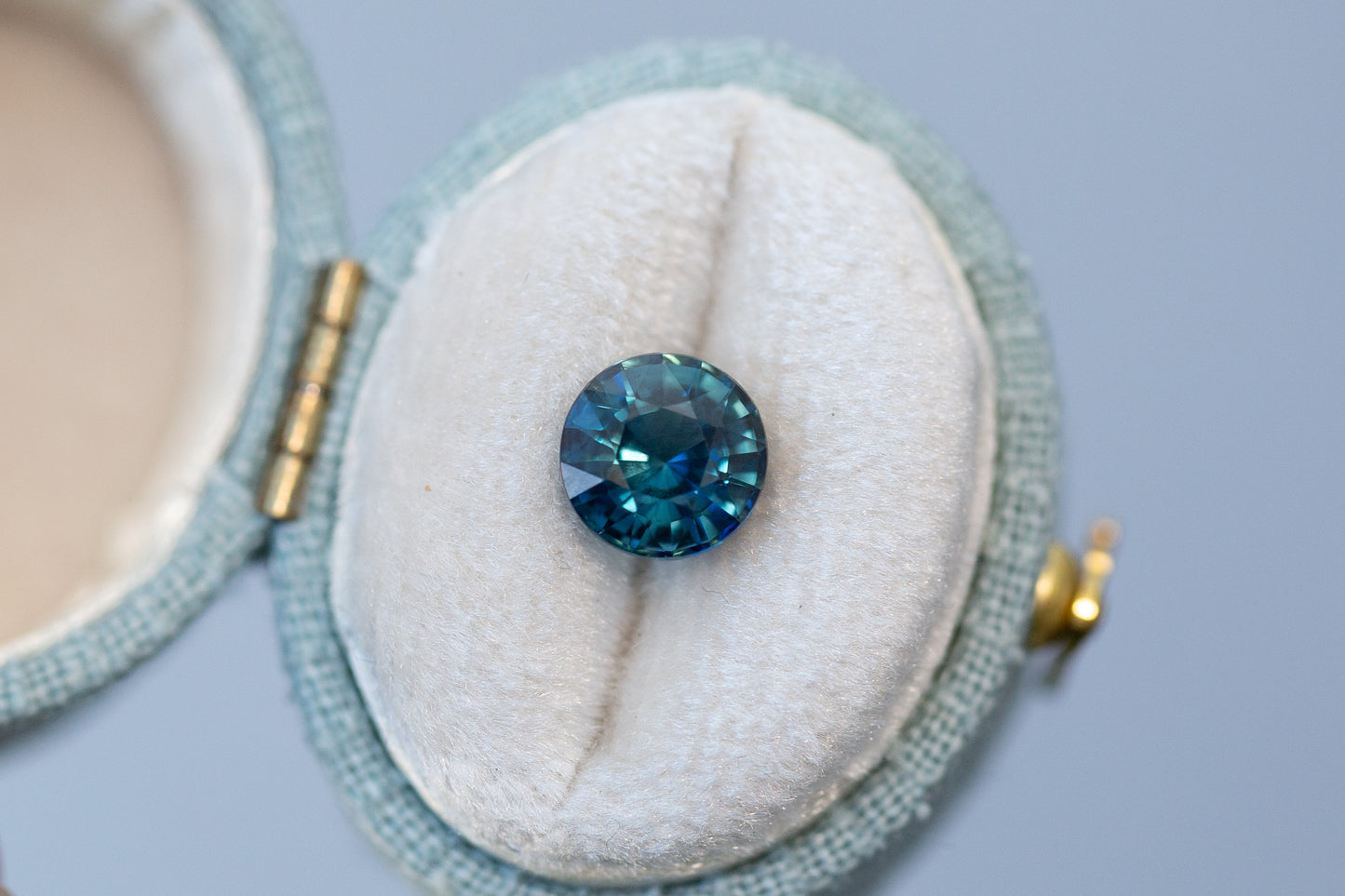 2.16ct Round Teal and Blue Sapphire