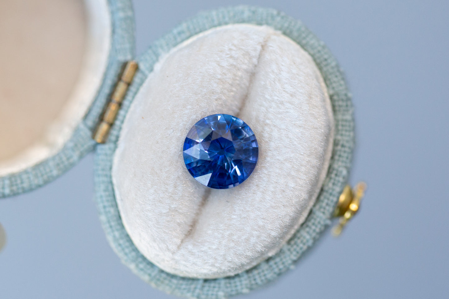 2.63ct Round Vivid Royal Cornflower Blue Sapphire