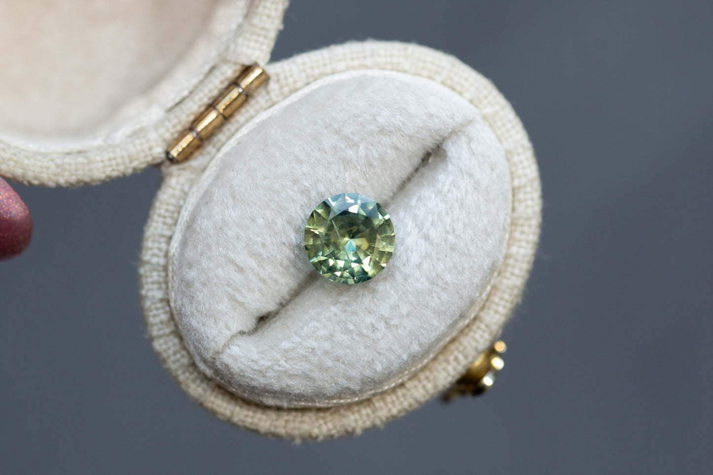 1.46ct Round Yellow Teal Sapphire