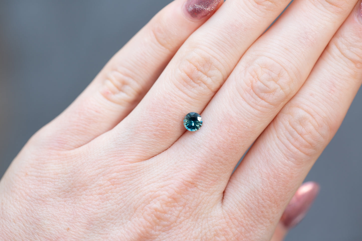 0.75ct Round Teal Sapphire