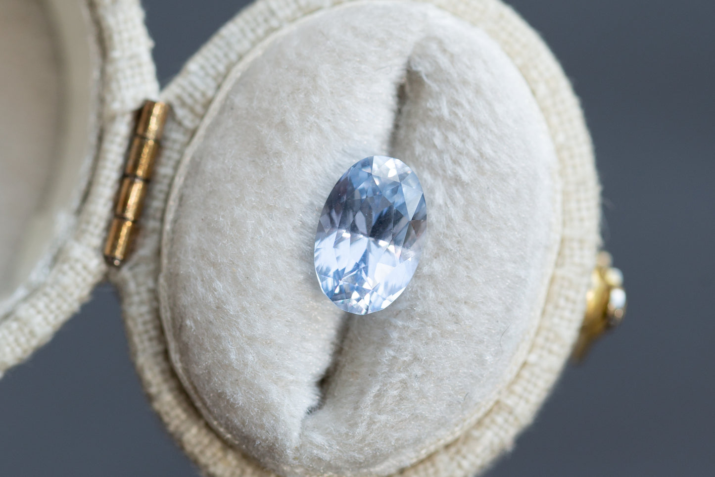 2.62ct Oval Pastel Blue Sapphire