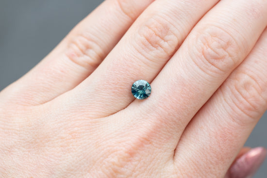 1.37ct Round Teal Sapphire