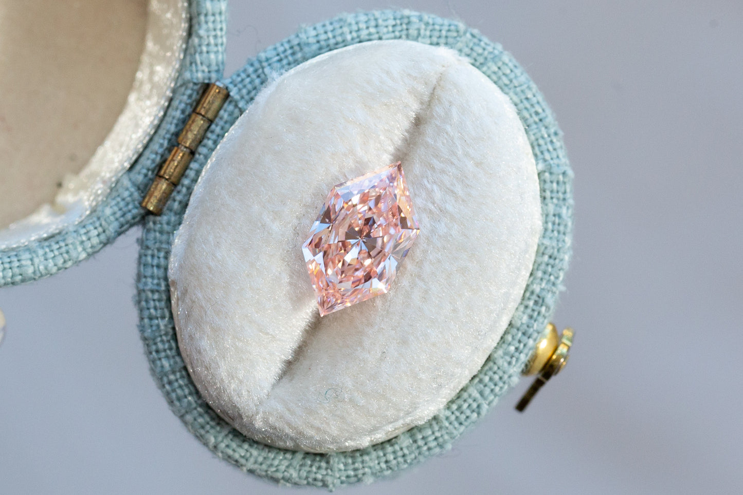 2.07ct Elongated Hexagon Fancy Vivid Pink Lab Diamond, VS1