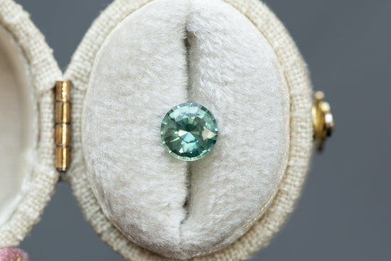 1.06ct Round Lighter Green Teal Sapphire