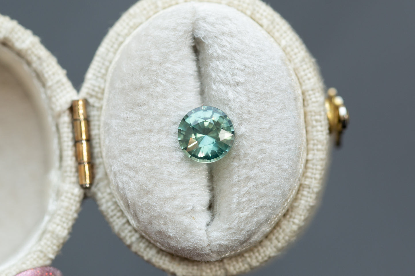 1.06ct Round Lighter Green Teal Sapphire