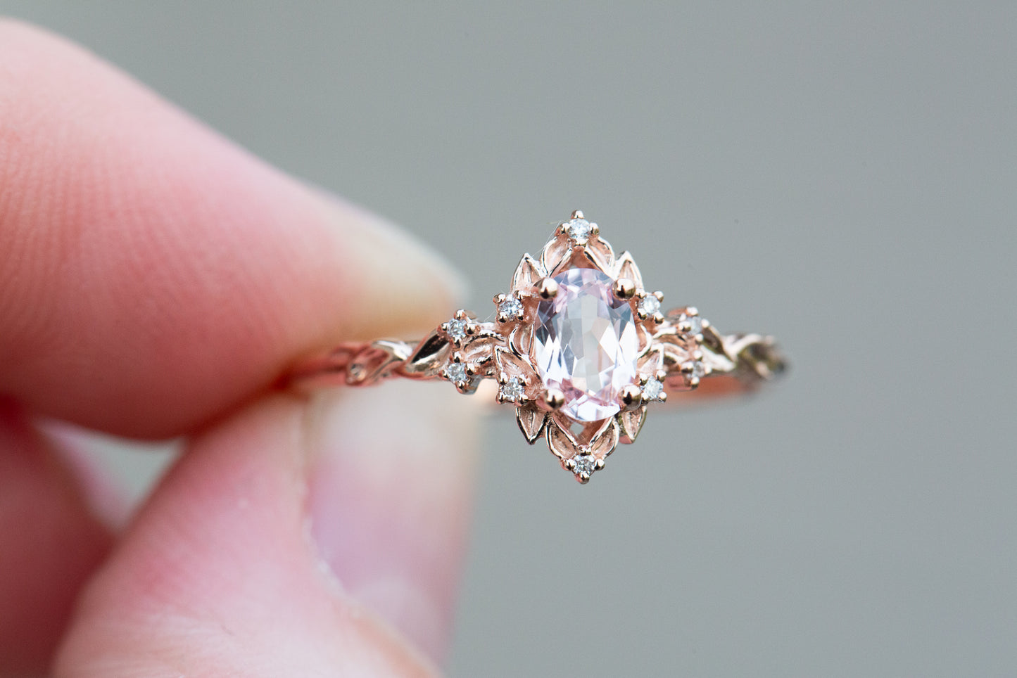 Load image into Gallery viewer, READY TO SHIP - Size 8 14k rose Briar halo
