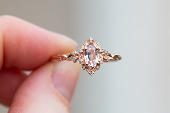 Load image into Gallery viewer, Briar rose halo with lab pink sapphire center

