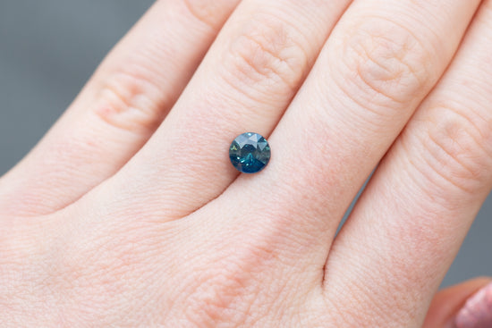 1.59ct Round Opalescent Deeper Teal Blue Sapphire