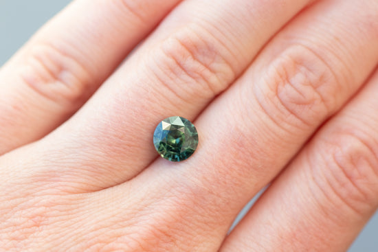 2.54ct Round Green Sapphire