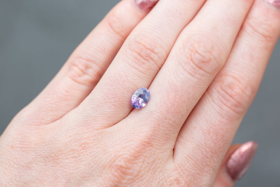 1.60ct Oval Opalescent Violet Purple and Pink sapphire