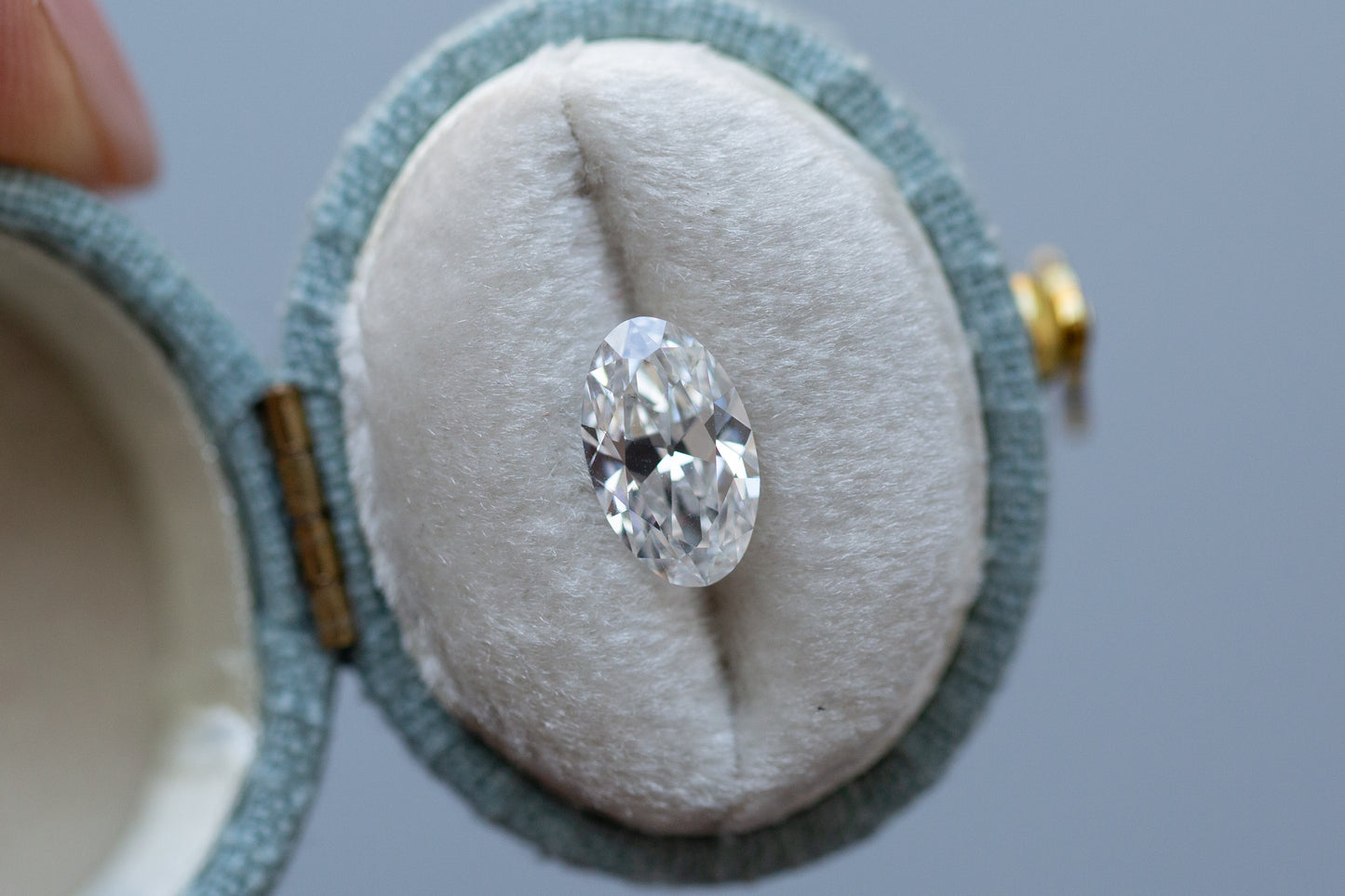 1.59ct Oval Lab Diamond, D VS1