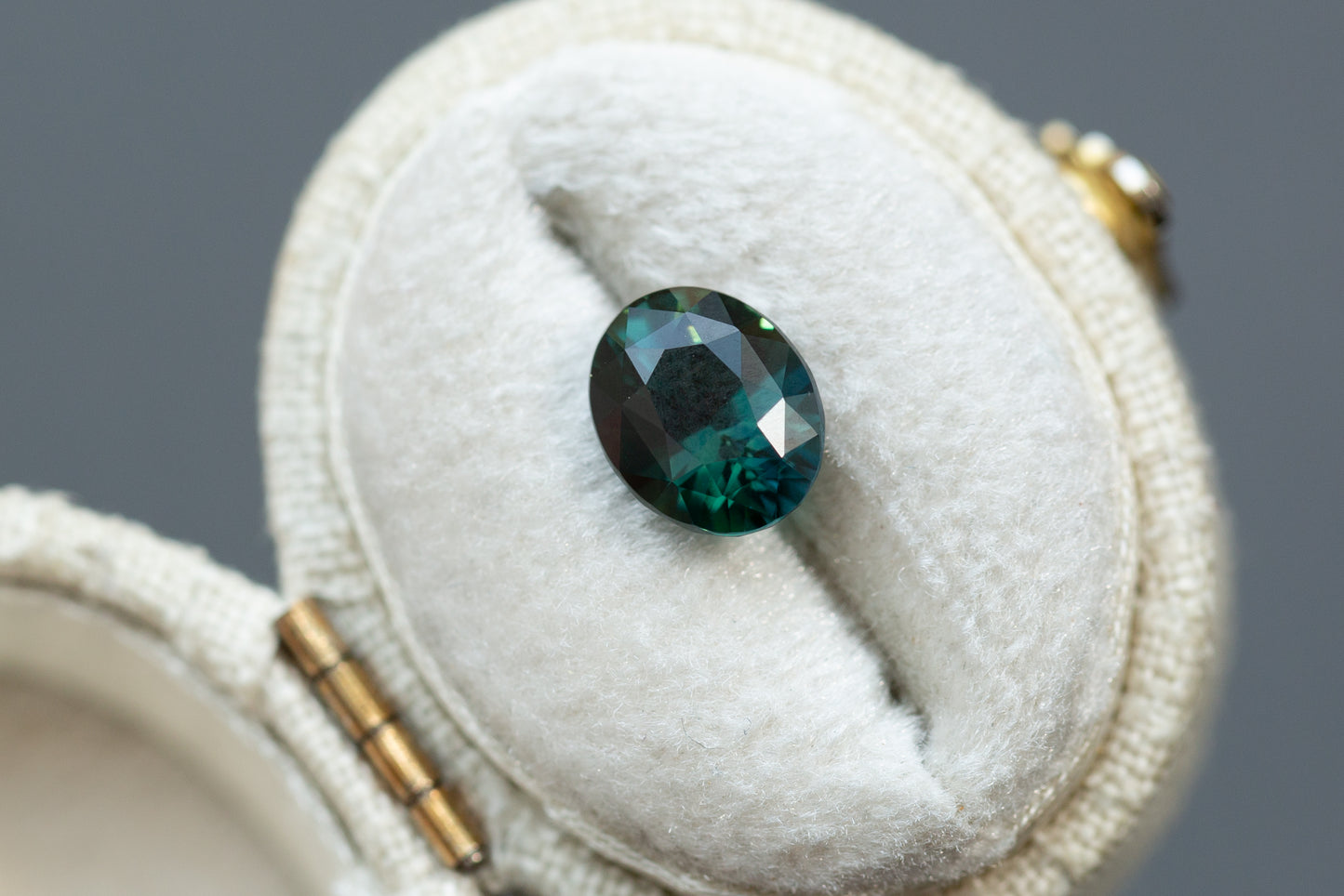 2.64ct Oval Deep Green Sapphire