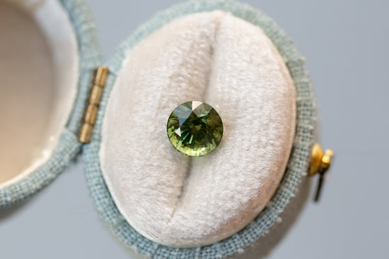 2.01ct Round Yellowish Green Sapphire