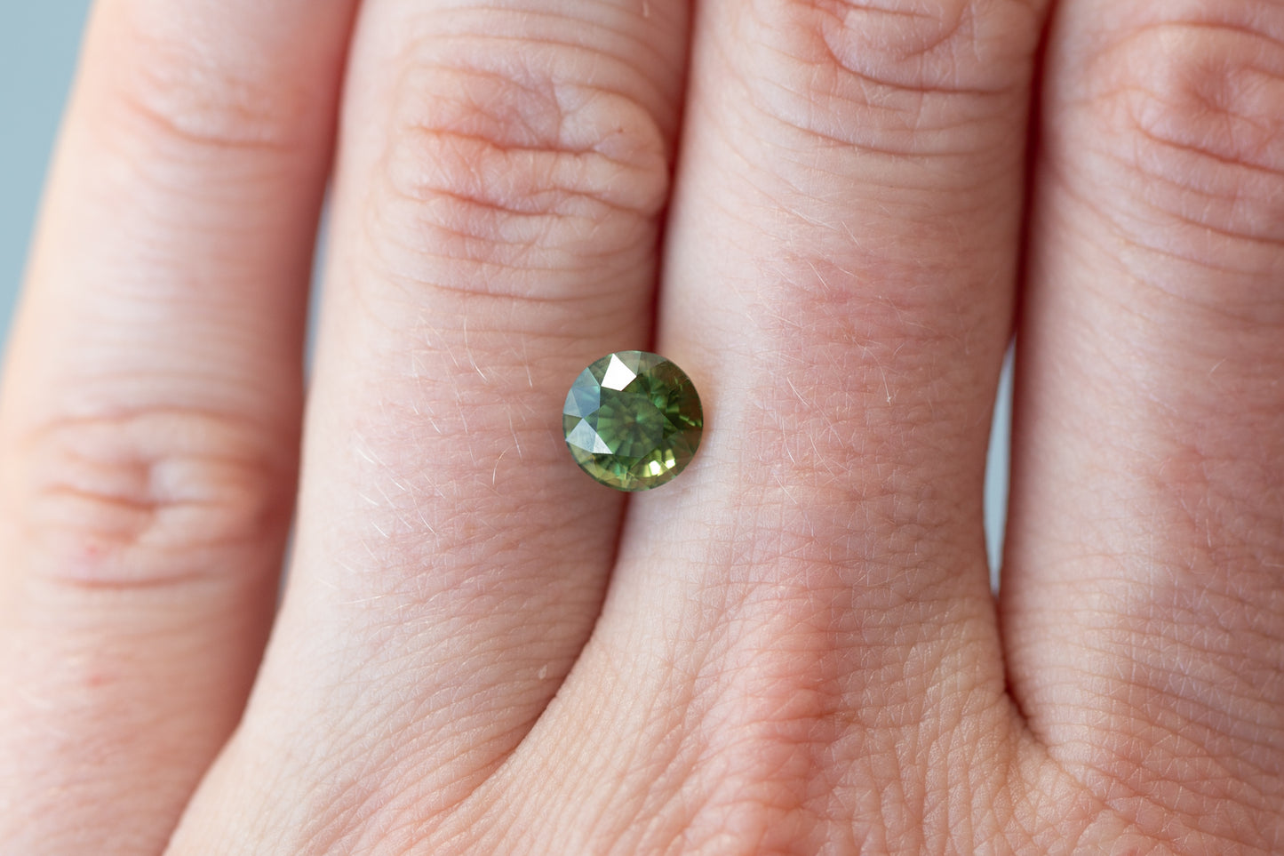 2.01ct Round Yellowish Green Sapphire