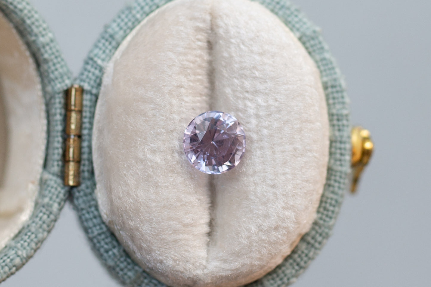 1.22ct Round Lighter Mauve Sapphire