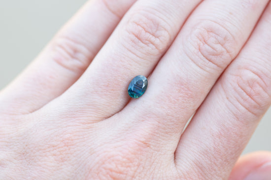 1.44ct Oval Teal Green Blue Sapphire