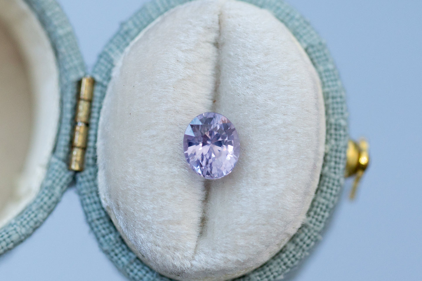 1.55ct Oval Violet Sapphire