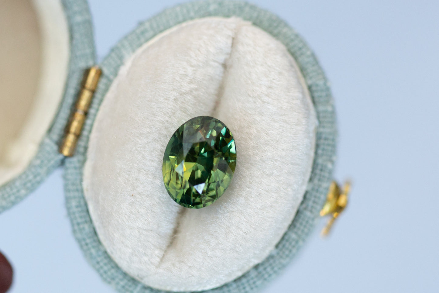 3.80ct Oval Yellow Teal Green Sapphire