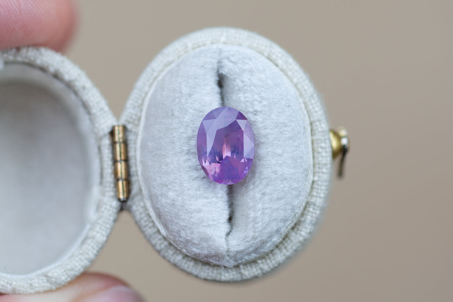 3.07ct Oval Purple Pink Sapphire