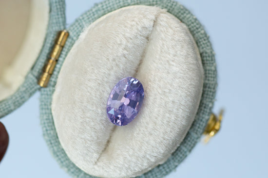 1.58ct Oval Violet Purple Sapphire