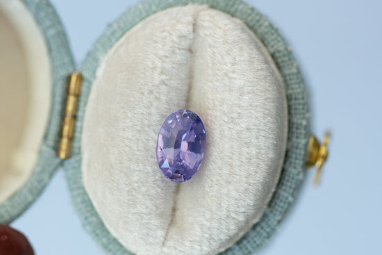 1.58ct Oval Violet Purple Sapphire