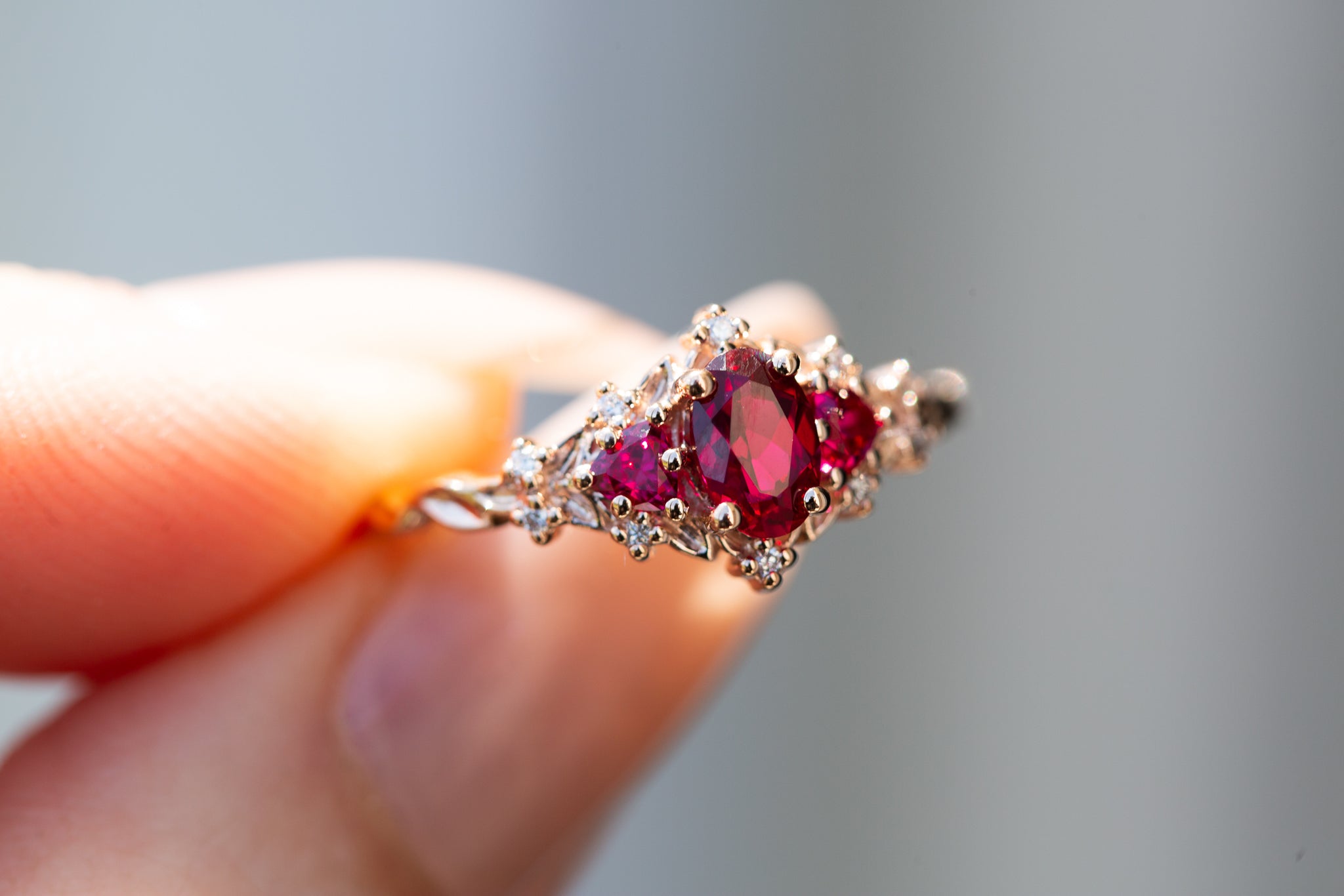 Gemstones 凛 Briar Rose Three Stone with lab ruby – Oore Jewelry