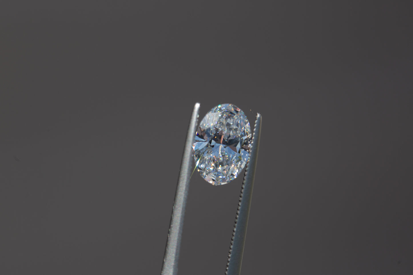 Load image into Gallery viewer, 1.57ct oval lab diamond, D/VS2
