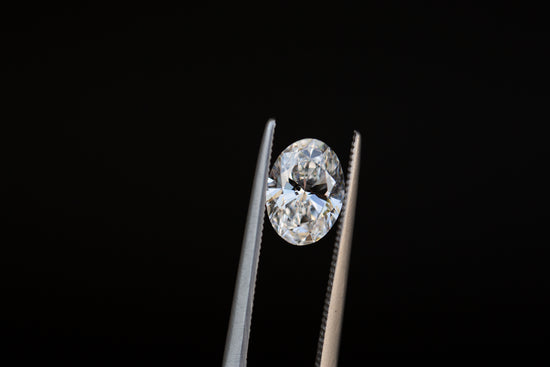 1.2ct oval lab diamond, D/VVS2